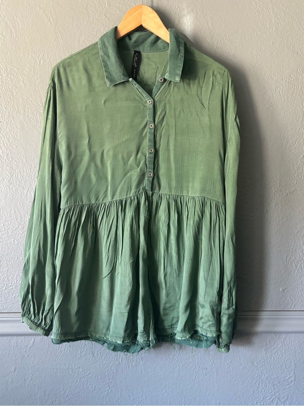 Out From Under Urban Outfitters Green Button Front Romper Long Sleeve M